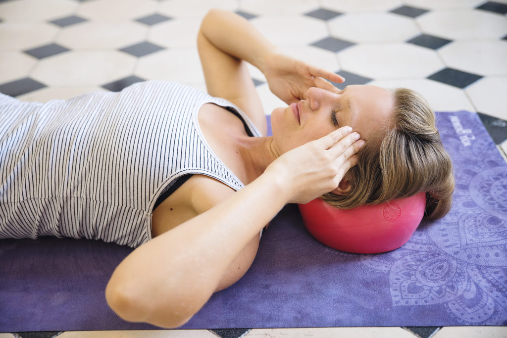 online pilates for back pain exercises barcelona 